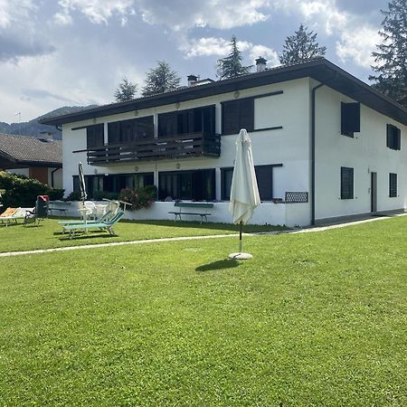 Fronte LagoResidencegarden, Moderno Appartamento Calceranica al Lago Zewnętrze zdjęcie